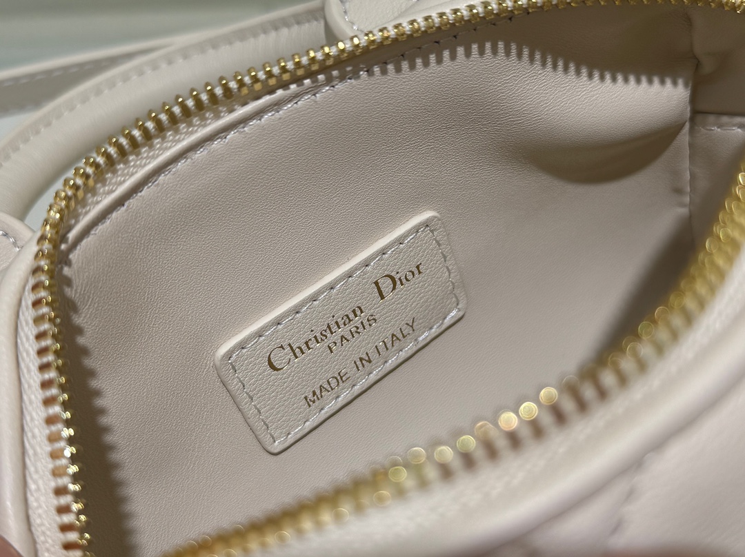 Dior Groove 17 Mini Bag White Macrocannage Calfskin